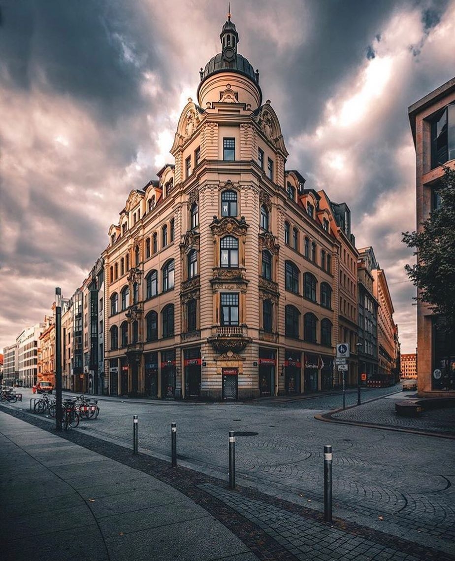 Beginners Guide to Interrail & Eurail. Leipzig, Germany