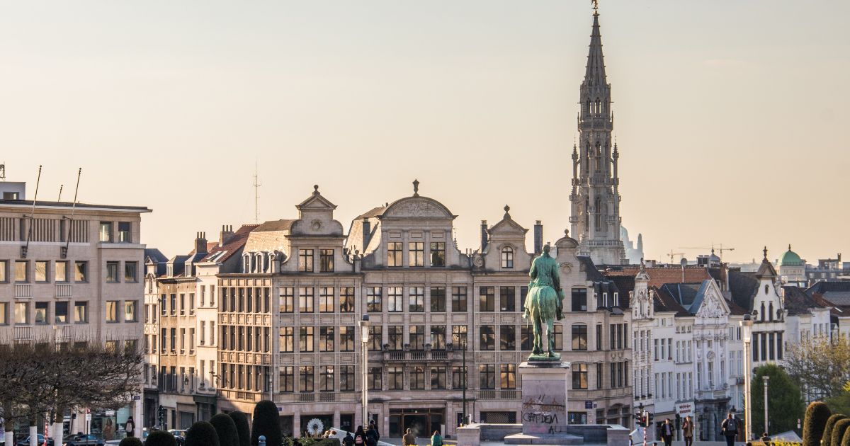 best-pub-crawl-in-brussels-city-view