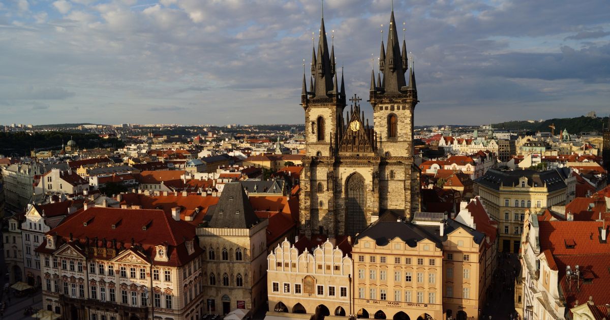 best-pub-crawl-in-prague-city-architecture