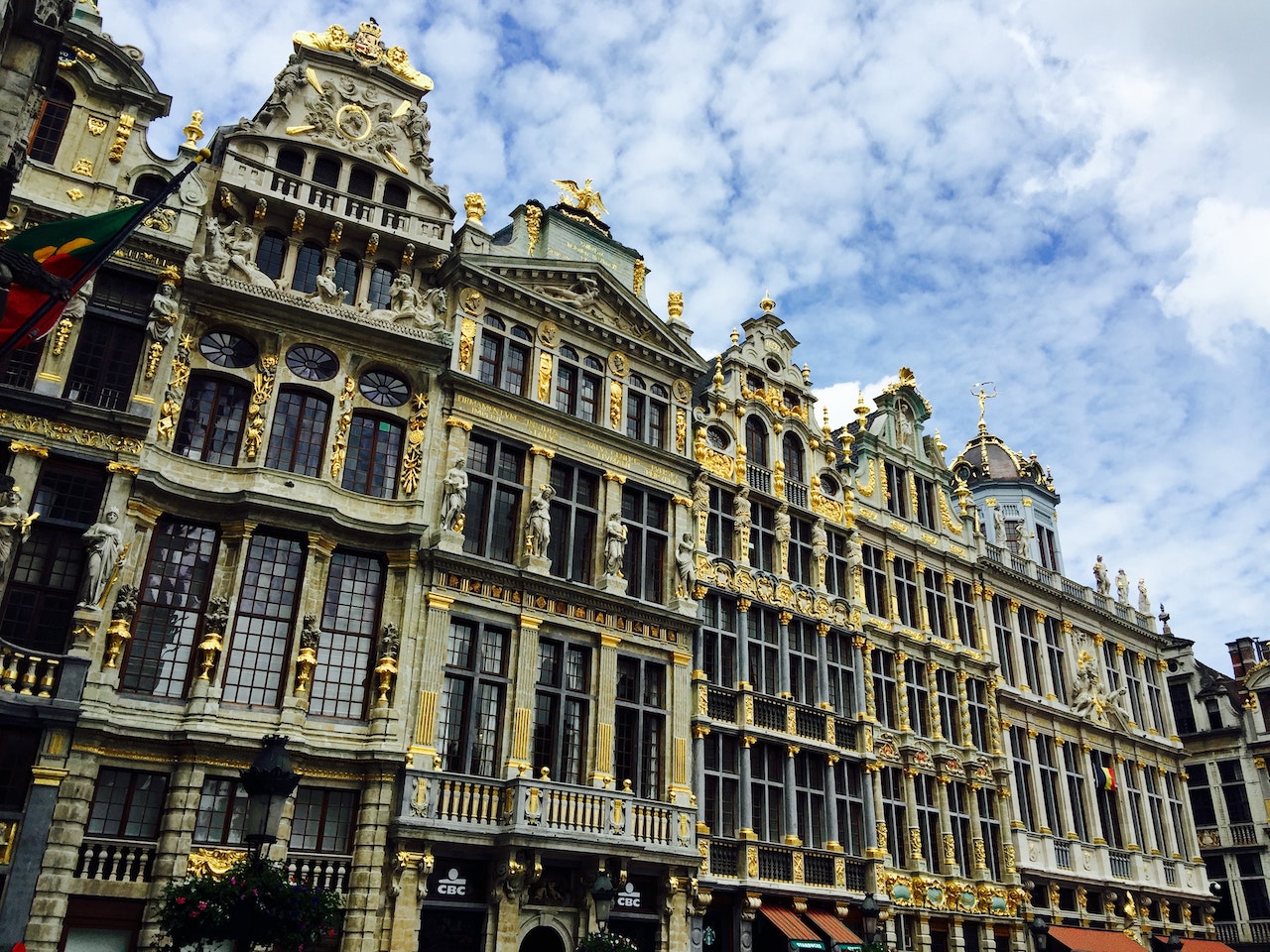 Brussels Anti-Tourist Guide