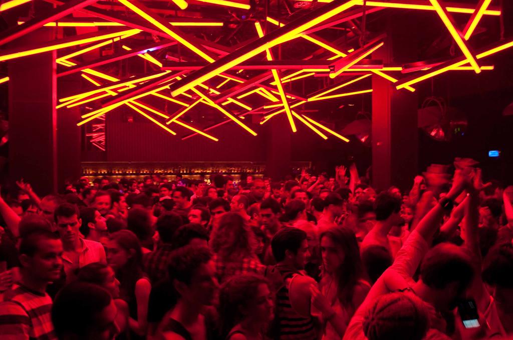 nightlife in lisbon