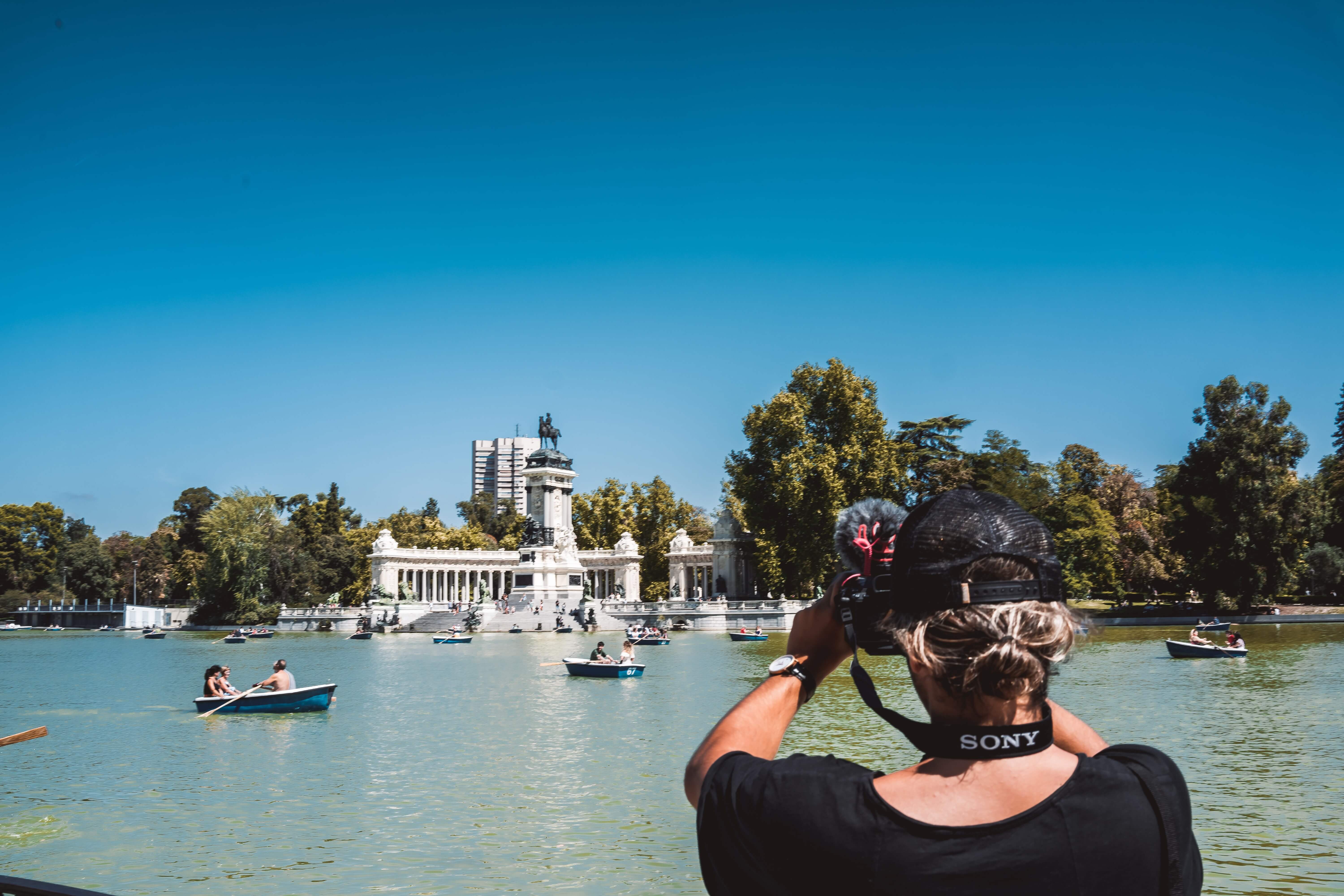 Retiro Park lake