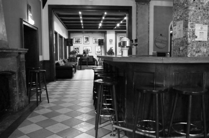 euro-youth-hostel-bar-inside