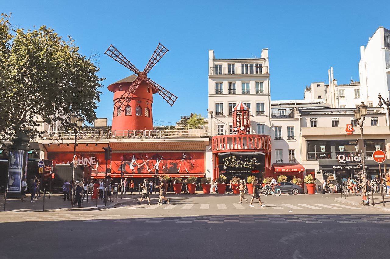 Paris, France - The Best Hostels in Europe: Famous Hostels