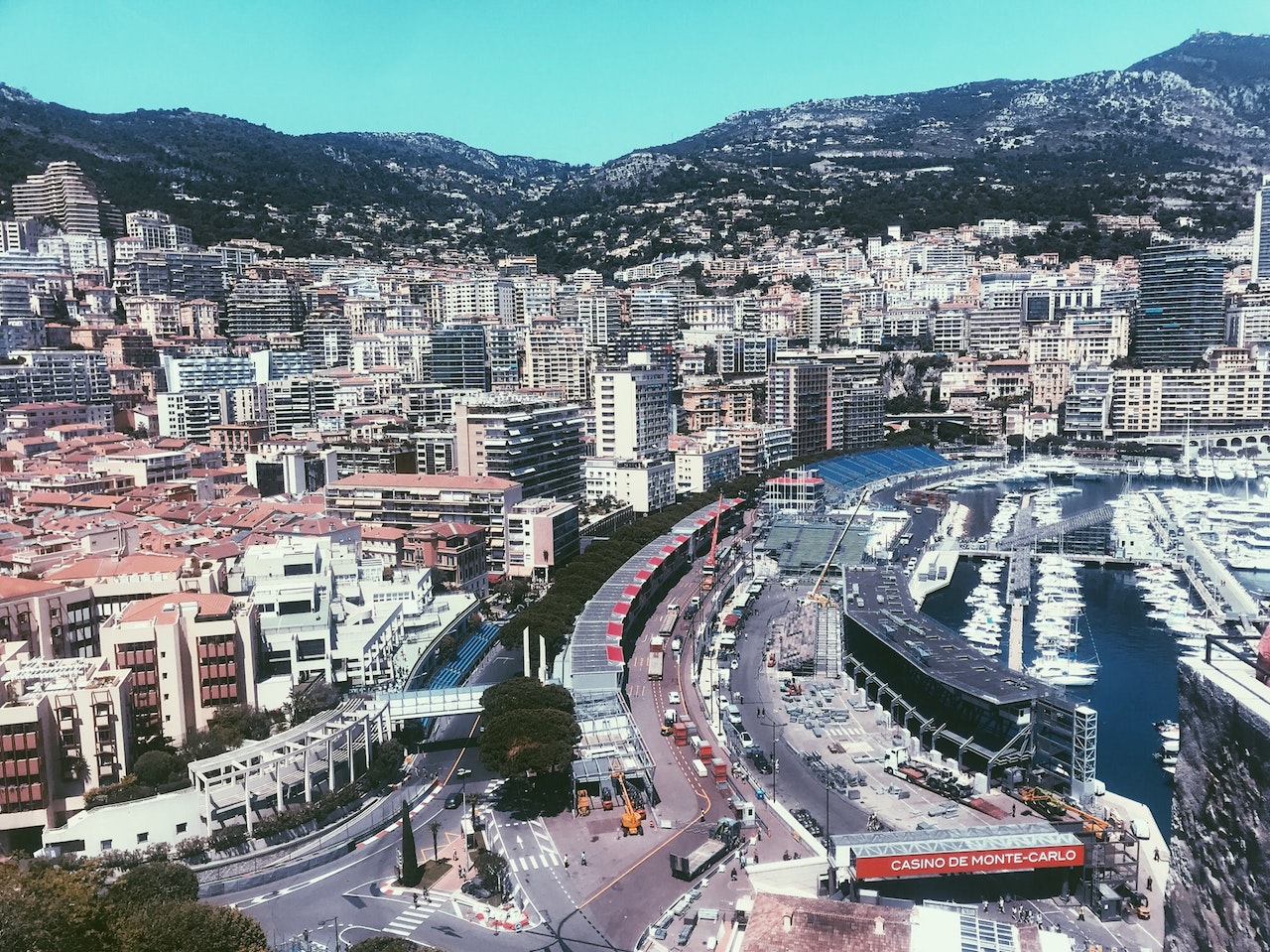 Top Annual Events in Nice - Photo by Rhiannon Elliott on Unsplash