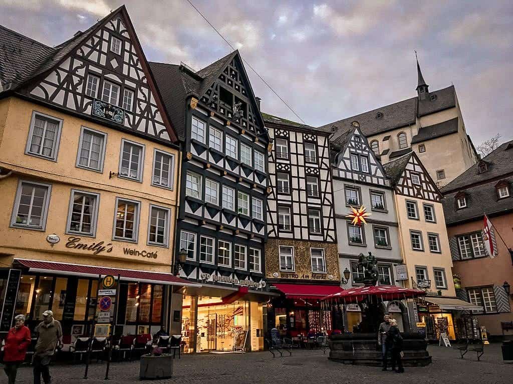 Alt Stadt in Cochem, Germany. A charming town in the Mosel region and an easy day trip from Frankfurt.