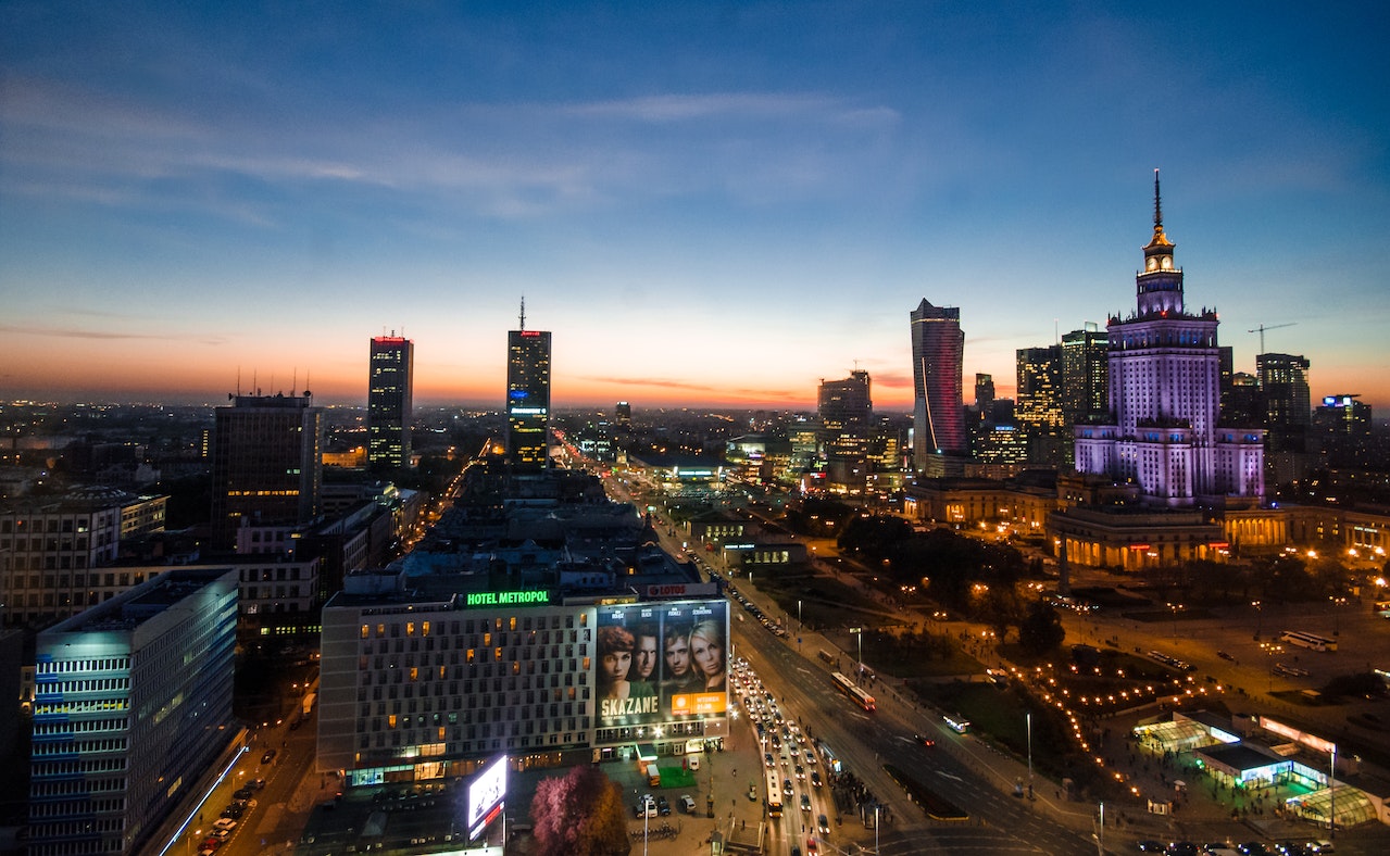 warsaw-night-city-view