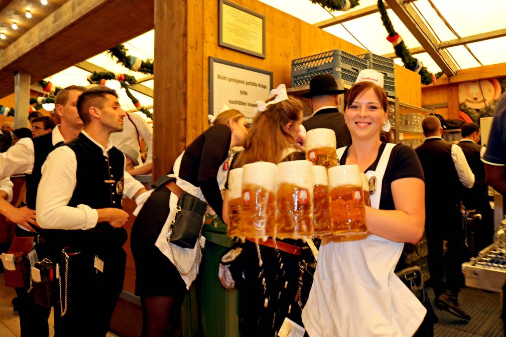 oktober fest like a local